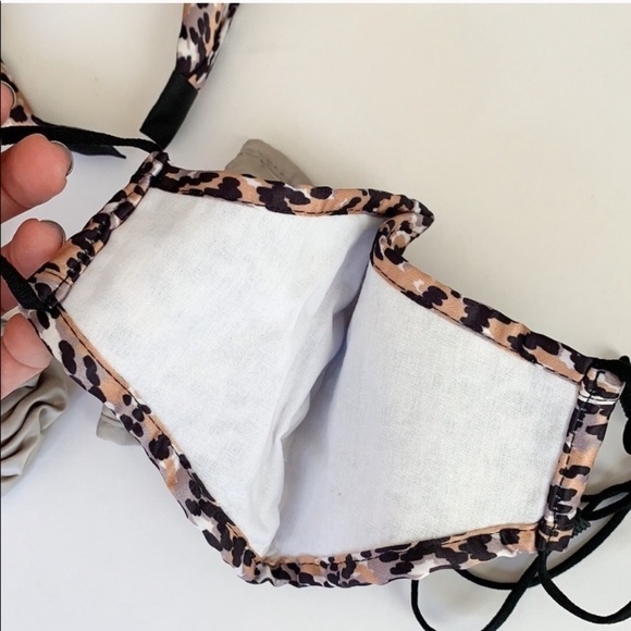 French Connection Face Mask Set - Picture 4 of 9